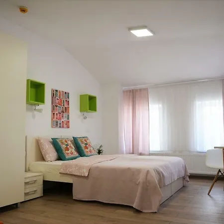 Armeneasca Fifteen Apartment