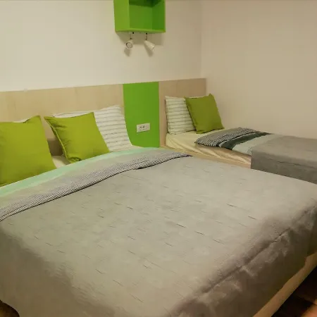 Apartment Armeneasca Fifteen *
